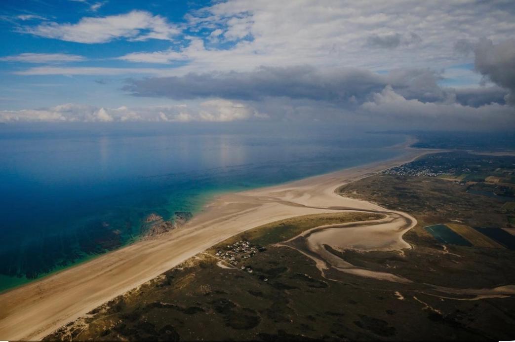Gouville-sur-Mer Beach House מראה חיצוני תמונה